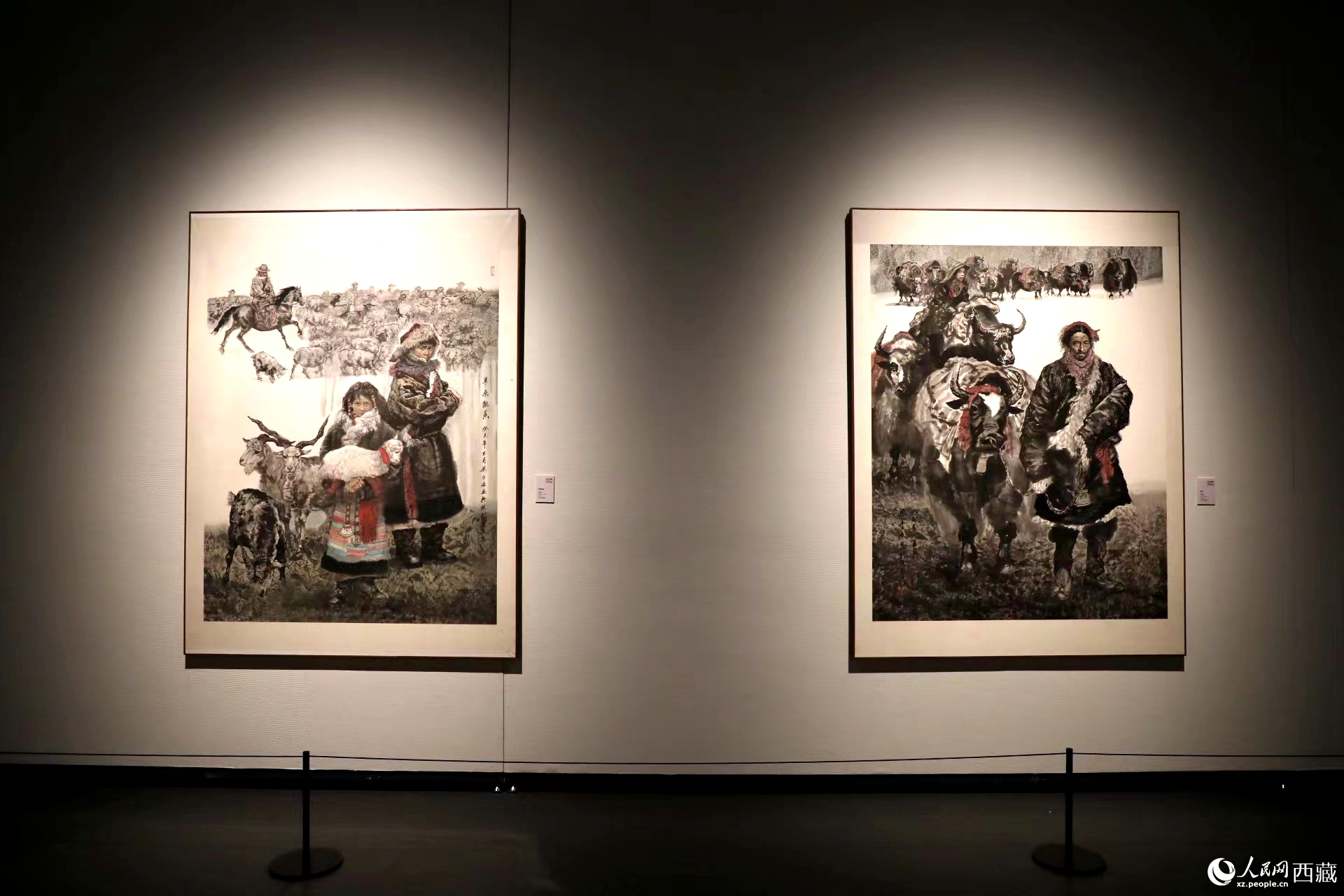 館內(nèi)陳列的美術(shù)作品。